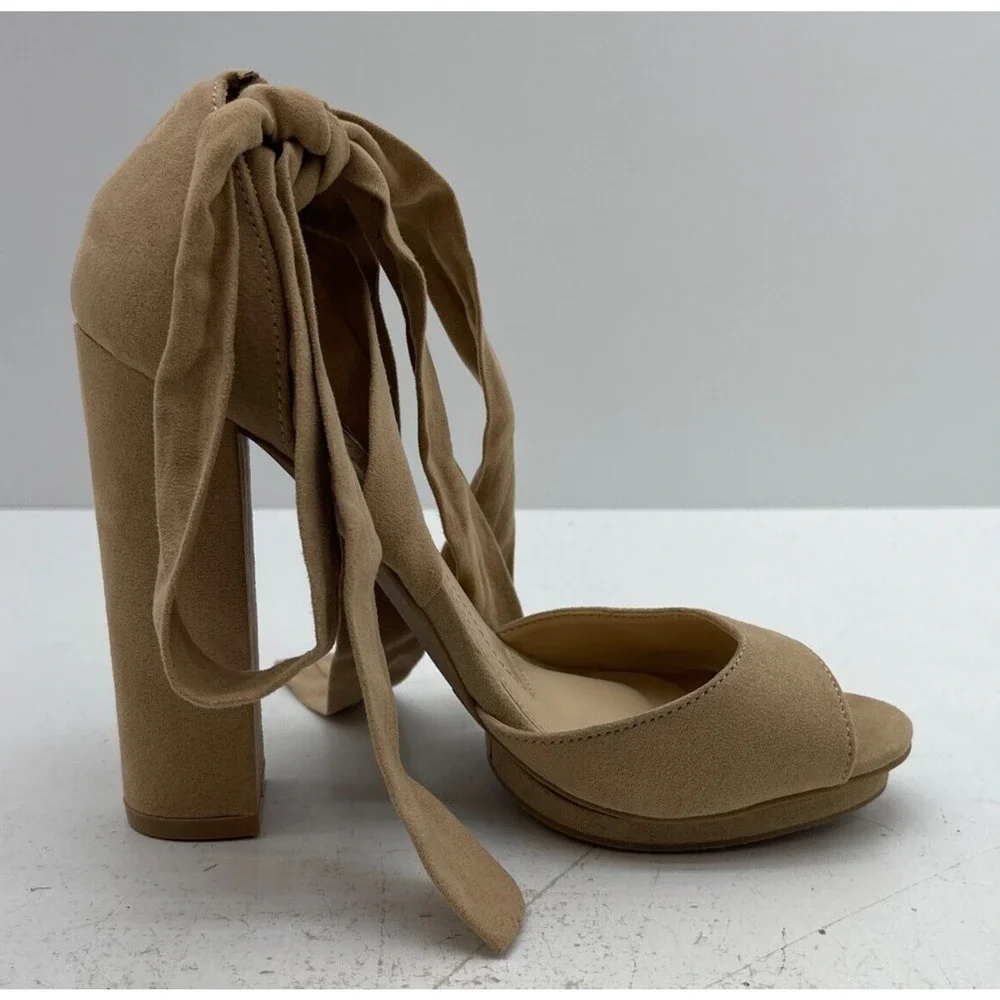 Lulu's Dorian Nude Open Toe Crisscross Ankle Strap Heel Woman's Size 5.5